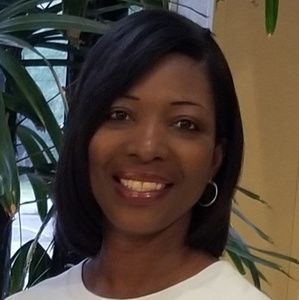 Meet your Posher, Monica